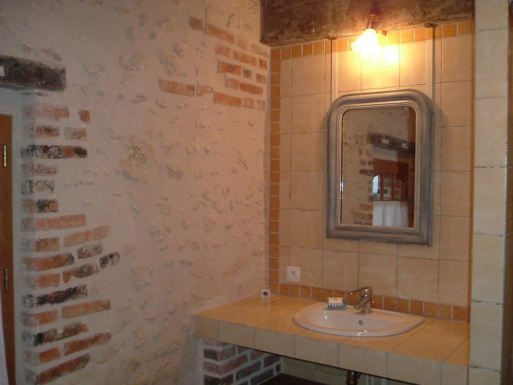 Chambres La Vallee 살브리스 외부 사진