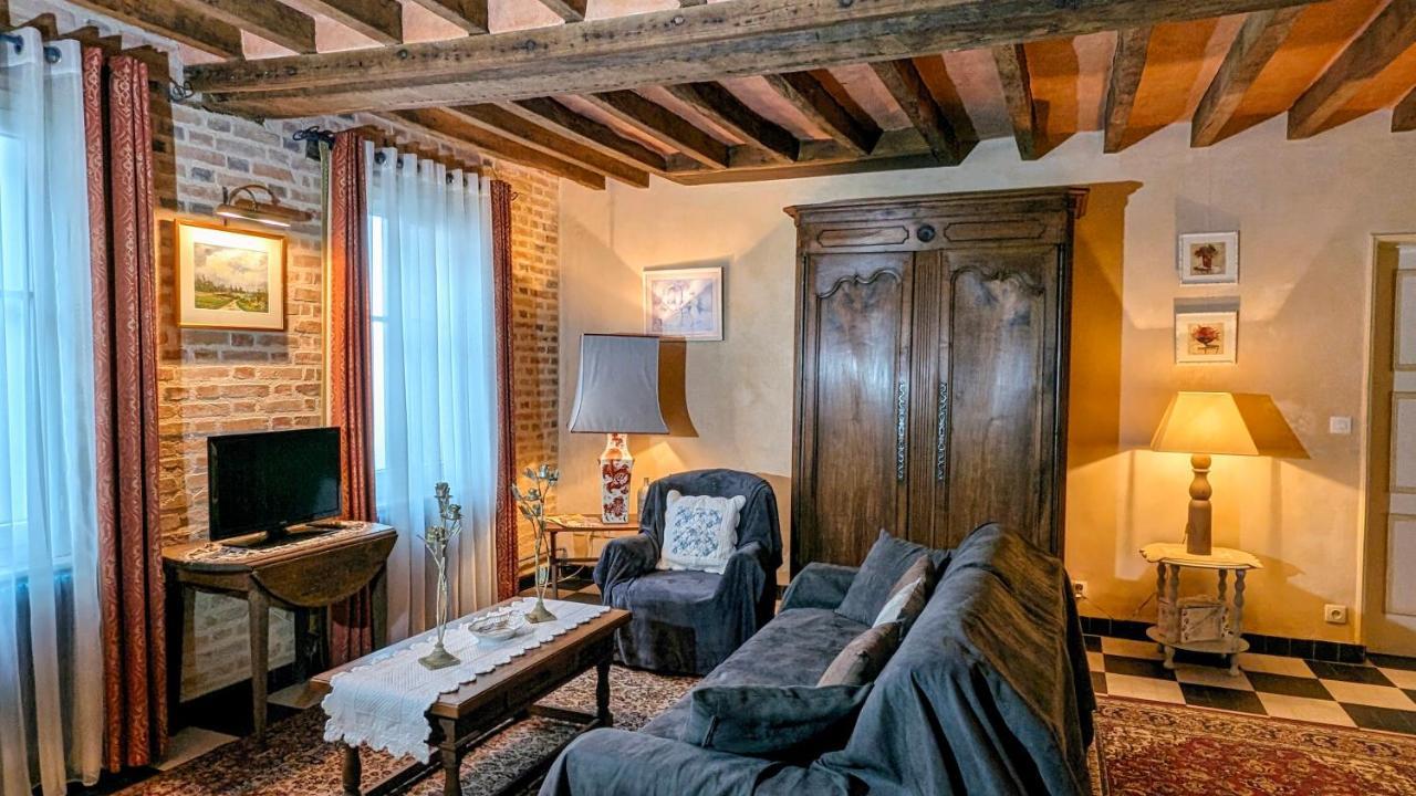 Chambres La Vallee 살브리스 외부 사진